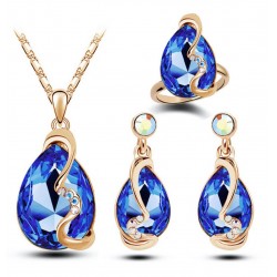 Juego de collar+anillo+aretes PUL00003