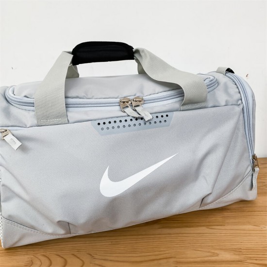Bolso NIKE deportivo de gran capacidad BOL00408