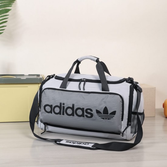 Bolso ADIDAS deportivo para gimnasio de nailon impermeable BOL00409-6