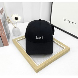 Gorras para hombre y para mujer NIKE con flecha a un lado, color negro-letras blancas  GOR00016A